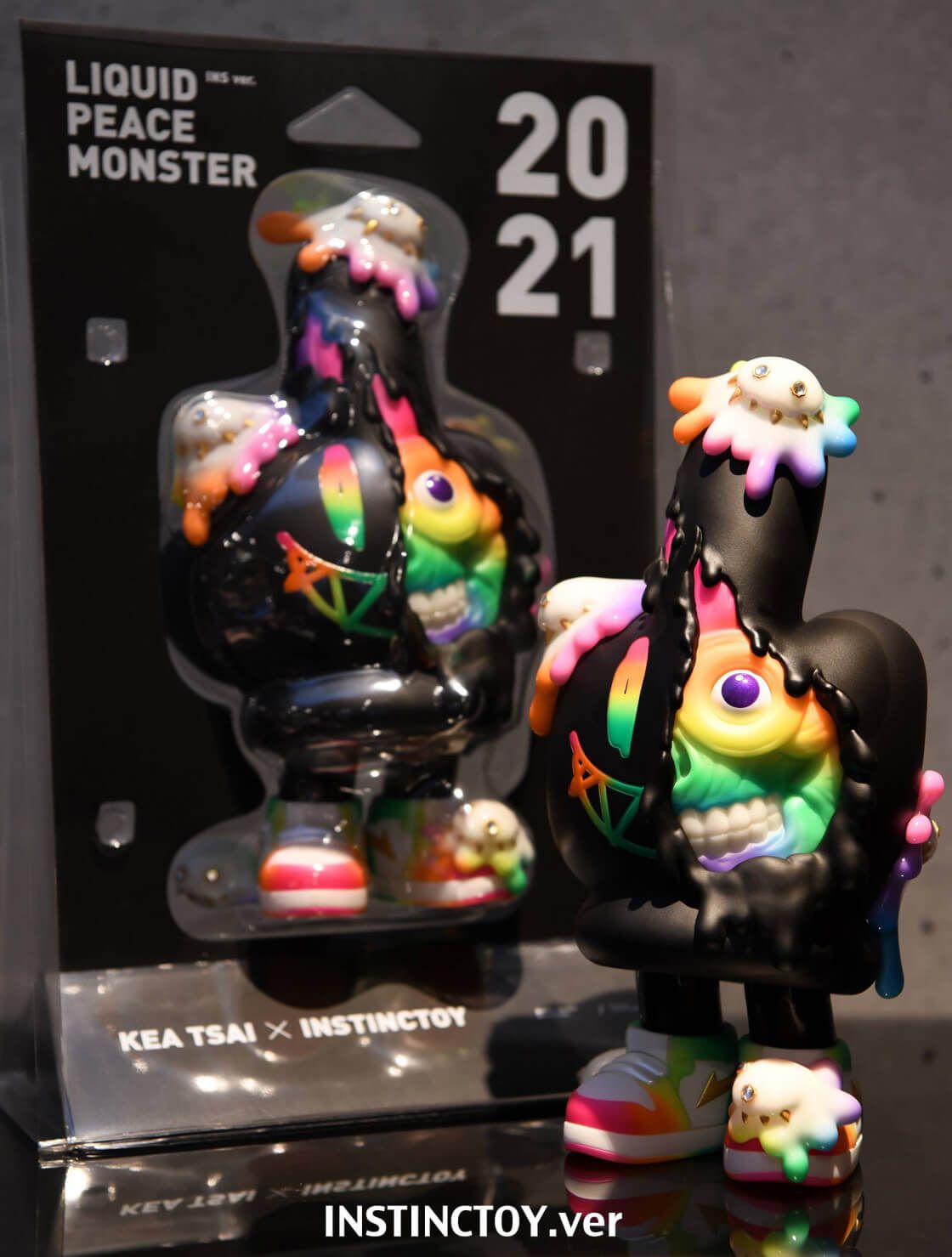 instinctoy インスティンクトイ Majestic Hako ソフビ instinctoy インスティンクトイ Majestic Hako ソフビ MEGA